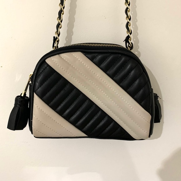 Small Crossbody Bag - Zara - Picture 3 of 5